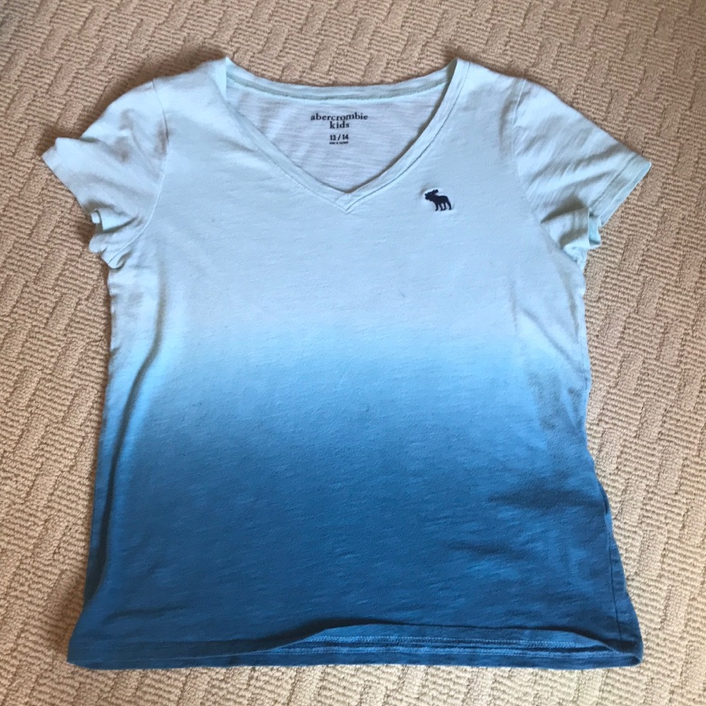 Abercrombie and Fitch kids tee shirt